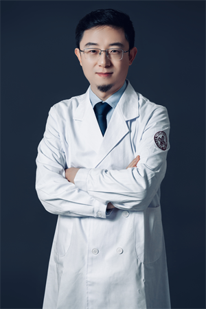 杨军